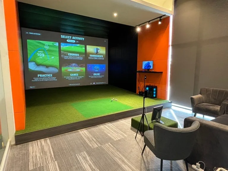 ห้องซ้อมกอล์ฟ