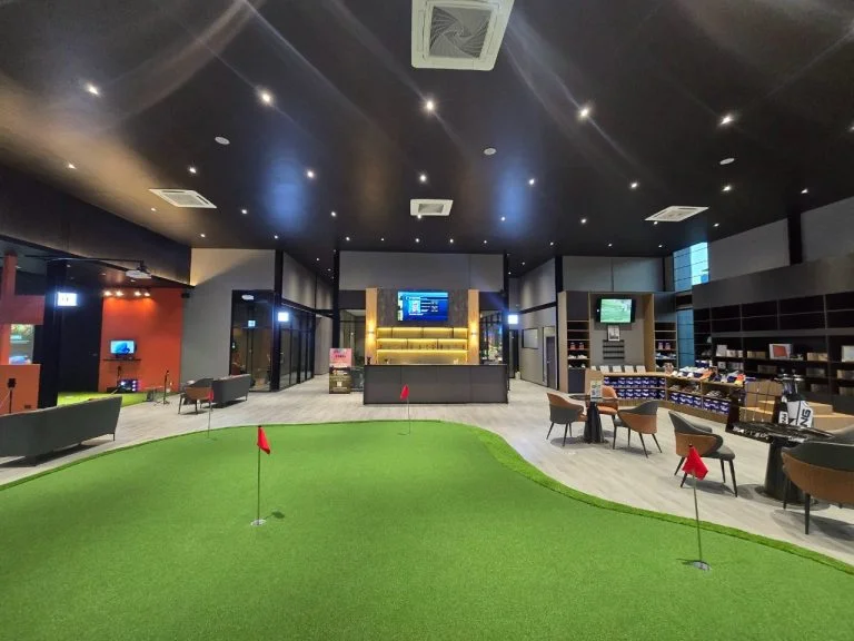 ห้องซ้อมกอล์ฟ