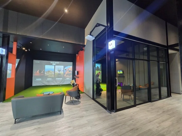 ห้องซ้อมกอล์ฟ