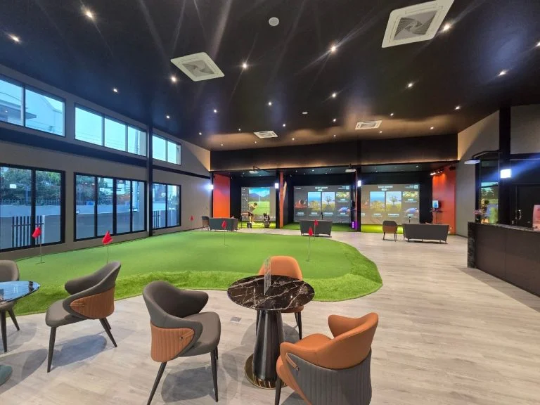 ห้องซ้อมกอล์ฟ